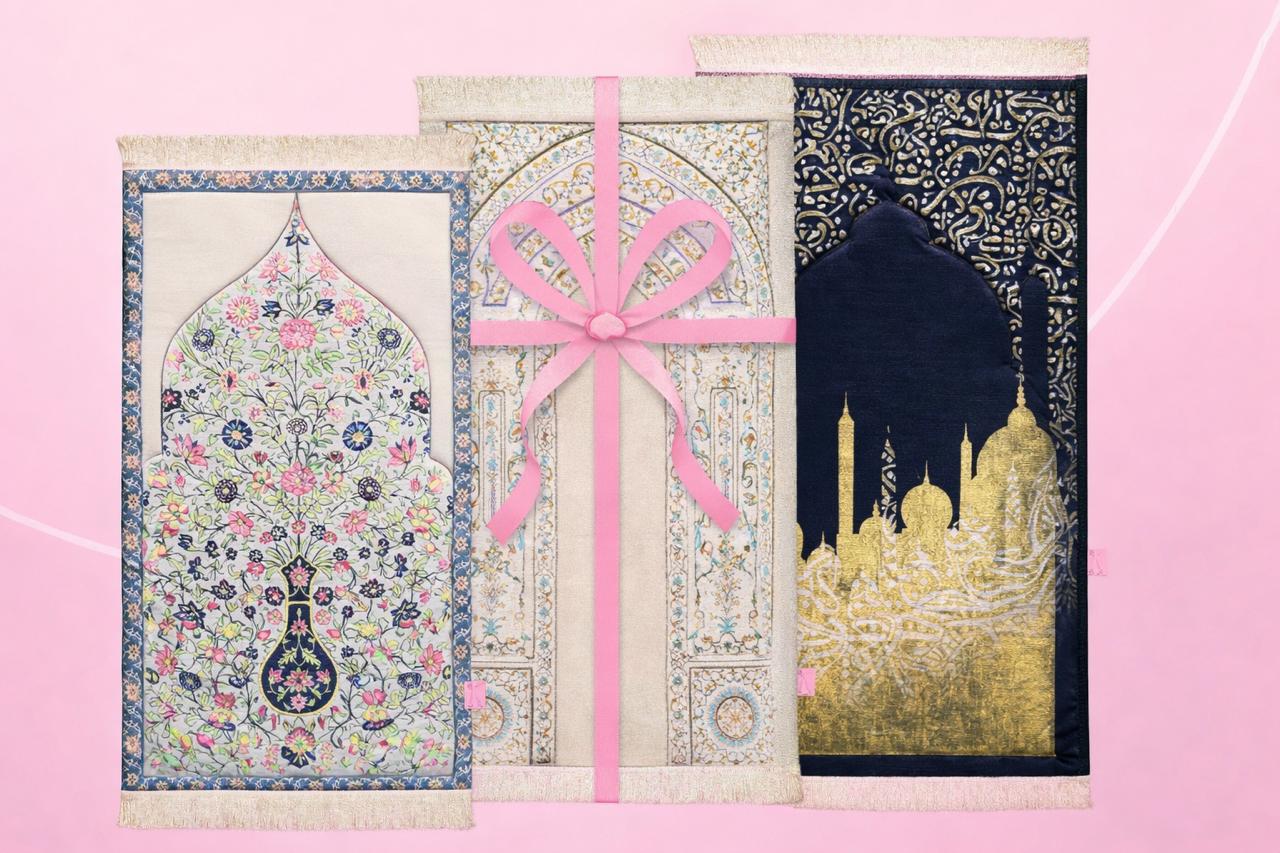 Family Set — Buy 2 Prayer Mats, Get 1 FREE