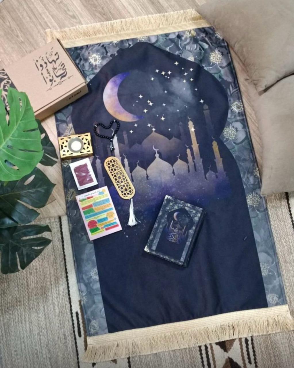Midnight Moon Prayer Essentials Gift Box – Prayer Mat, Quran & Spiritual Accessories