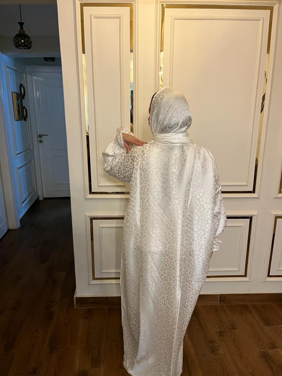 Prayer Wear - Pure Light Abaya